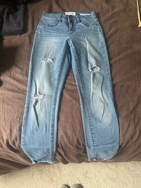PacSun Light Blue Distressed Straight Leg Jeans